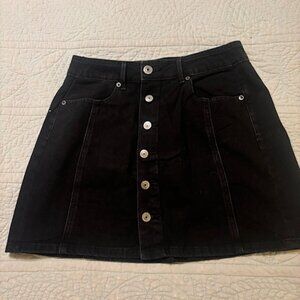 Black Skirt American Eagle Size 6